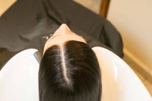 Мытье головы фото Мытье головы картинка