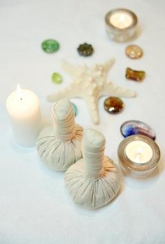 Exclusive relaxation - leaving "Bora-Bora" (massage with pouches + soft sugar gommage + applying pearl cream) photo Exclusive relaxation - leaving "Bora-Bora" (massage with pouches + soft sugar gommage + applying pearl cream) picture