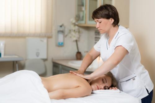 Relaxing aroma massage photo Relaxing aroma massage picture