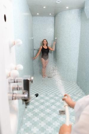 Sharko's restorative toning shower photo Sharko's restorative toning shower image