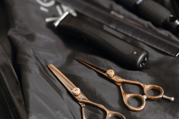 A haircut photo A haircut image